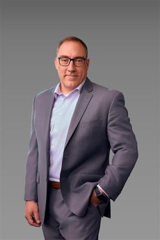 Daimler Truck Financial Services Names Stephen Yonce Chief Risk Officer for North America