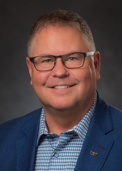Eugene Berg Named Vice President of Vocational Sales National Accounts at Daimler Truck North America
