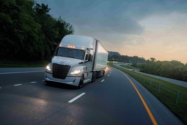 Freightliner unveils Fifth Generation Cascadia