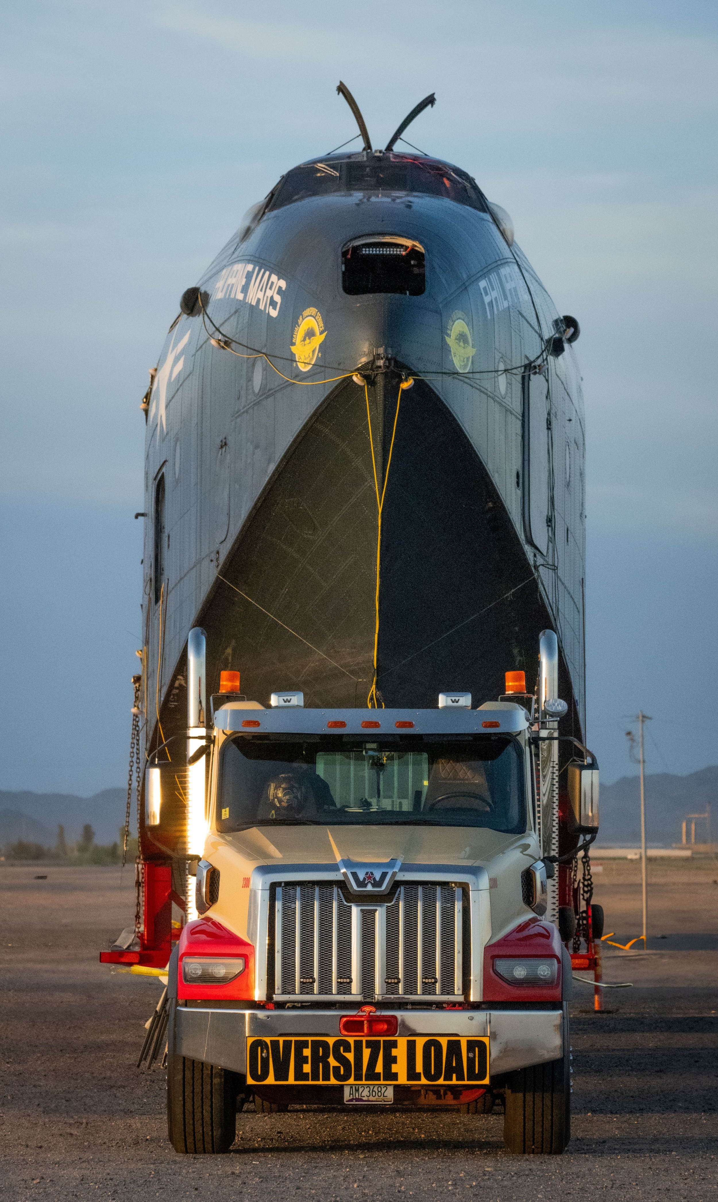 Western Star Hauls a Giant of the Skies | Daimler Truck North America