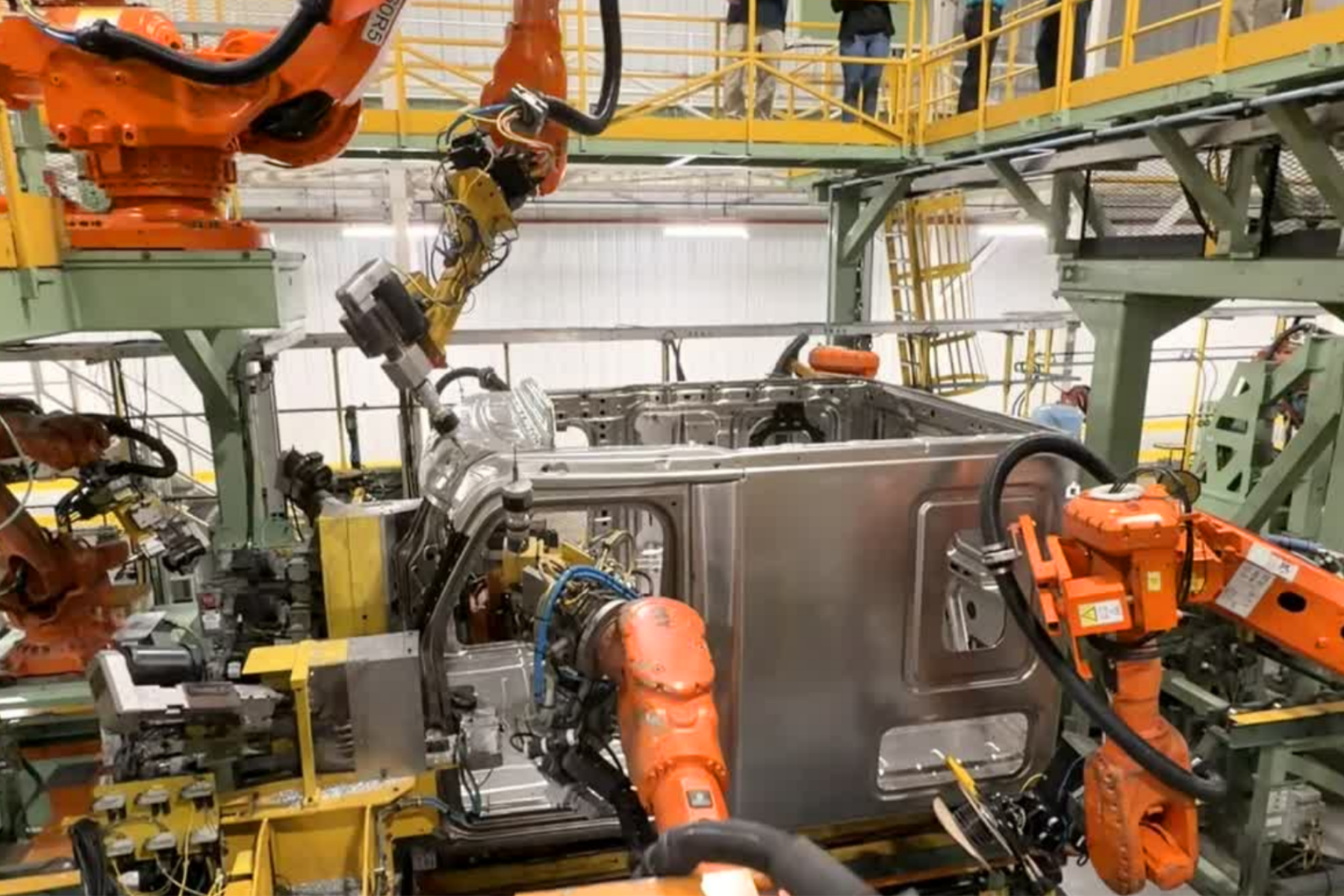 Daimler Truck North America Plans to Build New U.S. Manufacturing Facility